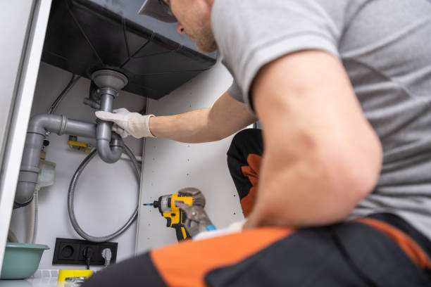 Best Shower Repair Services  in Camp Swift, TX